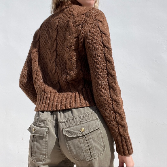 American Eagle brown knit sweater Size S, chunky sweater - Picture 3 of 4